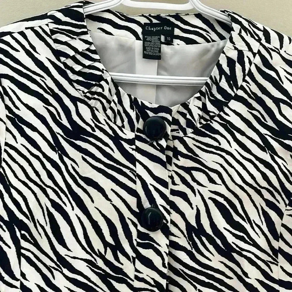 ❤️2/$50❤️[US10] Chapter One Lined  Zebra Print Linen Blend Button Up Jacket - Picture 3 of 5
